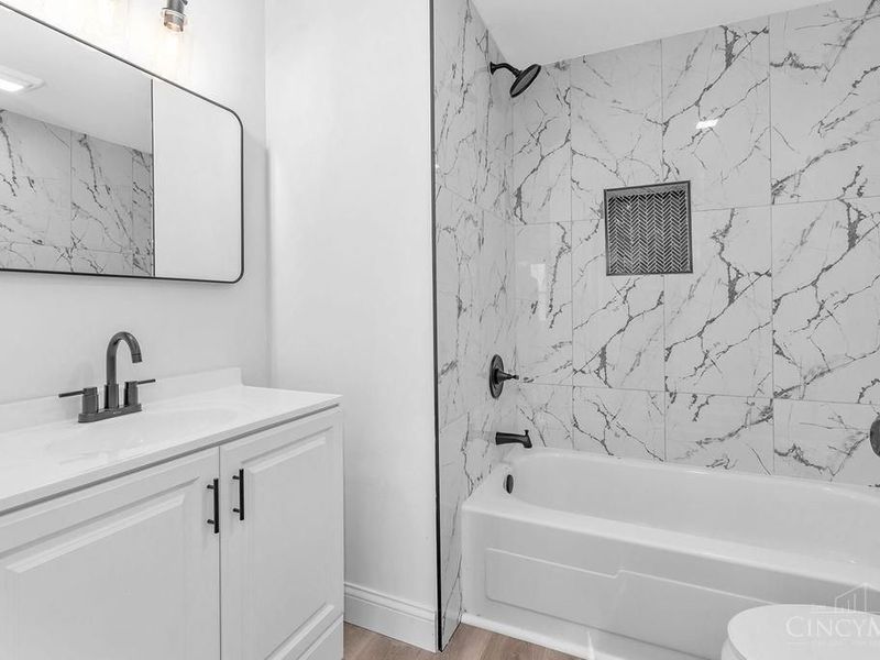 6701 Galaxie Drive, Clayton, OH 45415 Photo 16