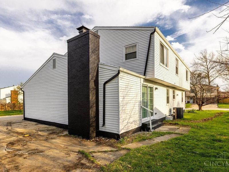 6701 Galaxie Drive, Clayton, OH 45415 Photo 39