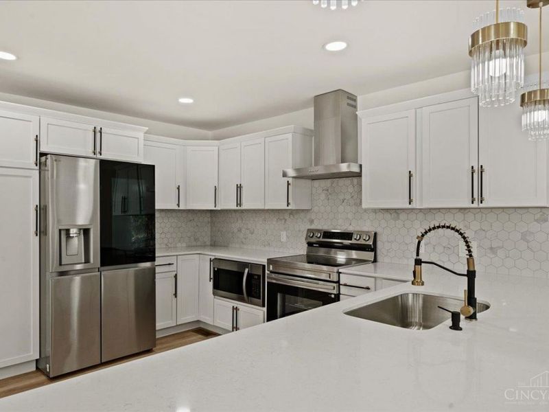 9197 Long Lane, Springfield Twp., OH 45231 Photo 3