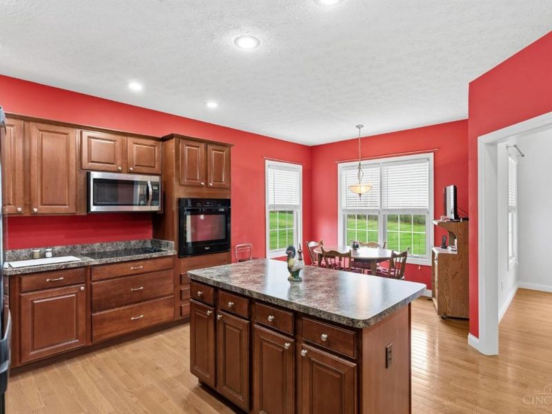 665 Hannah Court, Adams Twp, OH 45177 Photo 13