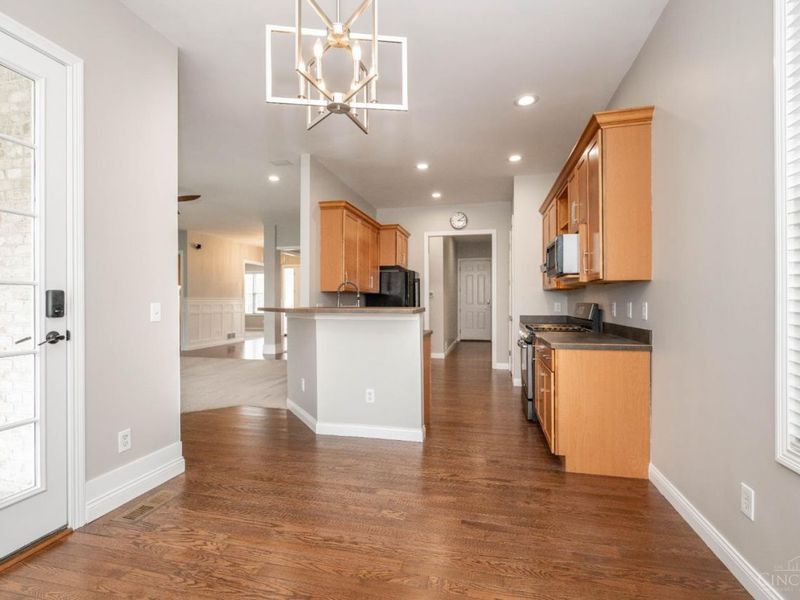 9034 Amy Marie Drive, West Chester, OH 45069 Photo 11