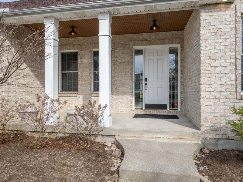 9034 Amy Marie Drive, West Chester, OH 45069 Photo 2