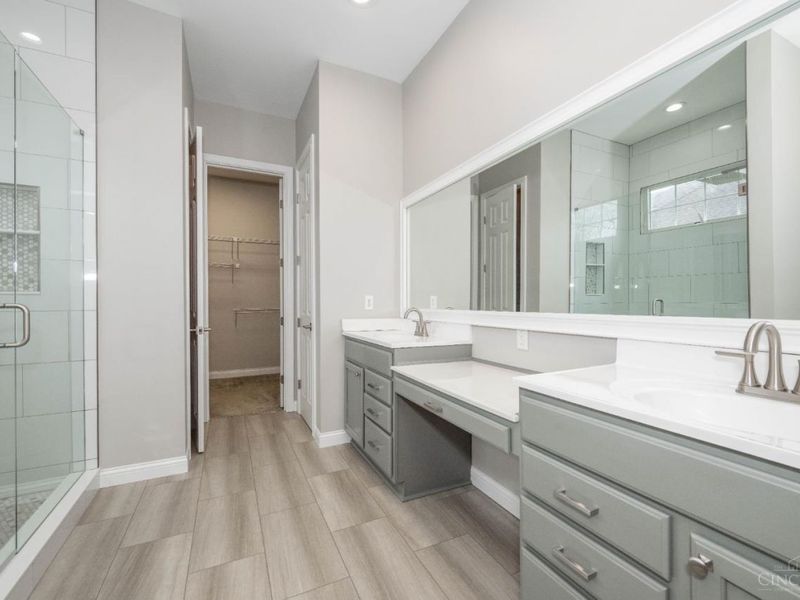 9034 Amy Marie Drive, West Chester, OH 45069 Photo 21