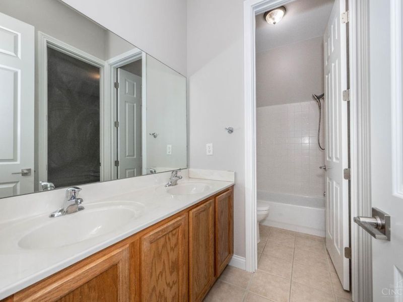 9034 Amy Marie Drive, West Chester, OH 45069 Photo 26