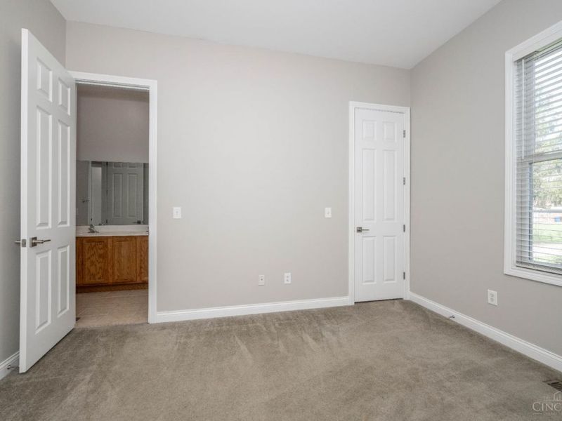 9034 Amy Marie Drive, West Chester, OH 45069 Photo 29