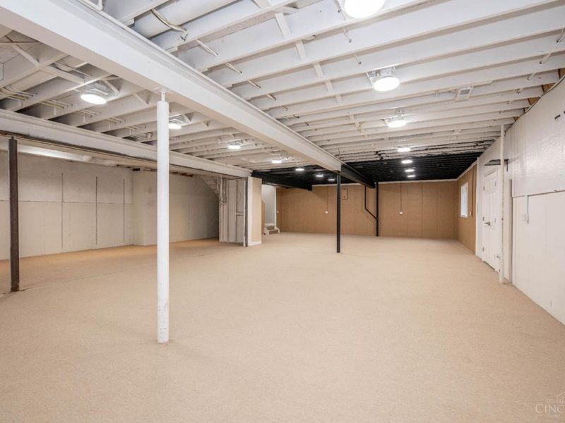 9034 Amy Marie Drive, West Chester, OH 45069 Photo 33