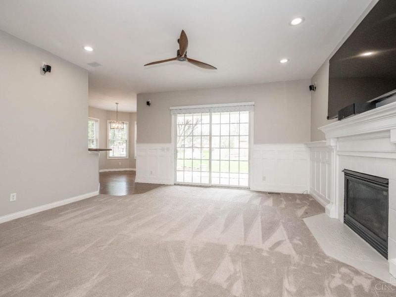 9034 Amy Marie Drive, West Chester, OH 45069 Photo 5