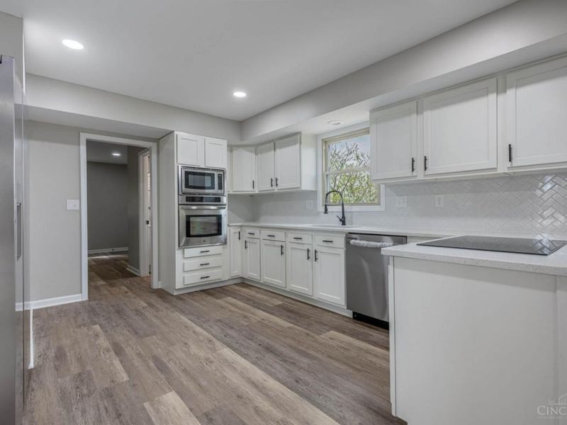 4878 Highpoint Court, Liberty Township, OH 45011 Photo 2