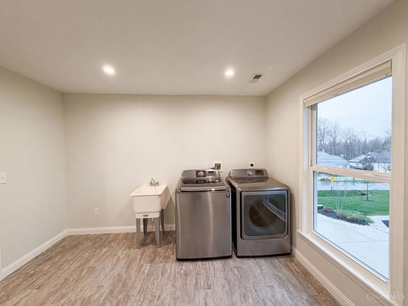 353 Cedar Drive, Loveland, OH 45140 Photo 22