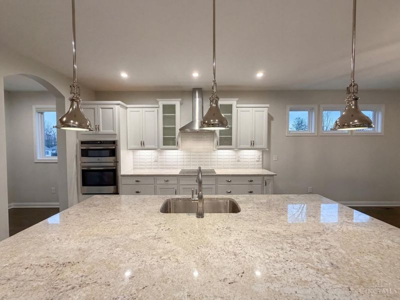 353 Cedar Drive, Loveland, OH 45140 Photo 8