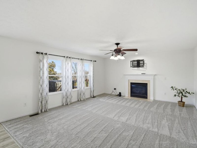 326 Sackett Drive, Monroe, OH 45050 Photo 11