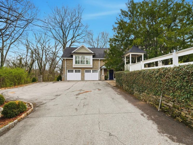 4410 Miami Road, Indian Hill, OH 45243 Photo 80