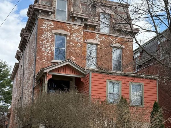 2410 Ashland Avenue, Cincinnati, OH 45206