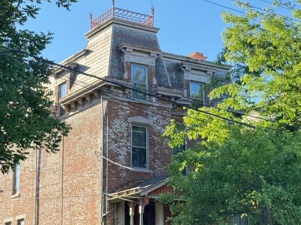 2410 Ashland Avenue, Cincinnati, OH 45206