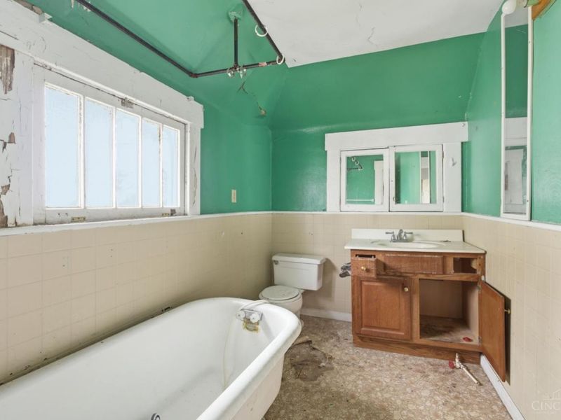 136 N Spring Street, Wilmington, OH 45177 Photo 9