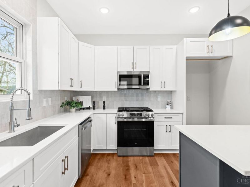 3951 Spencer Avenue, Cincinnati, OH 45212 Photo 13