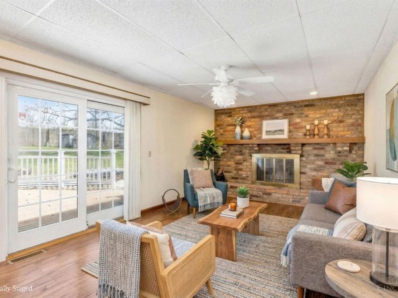 9800 Delray Drive, Montgomery, OH 45242 Photo 16