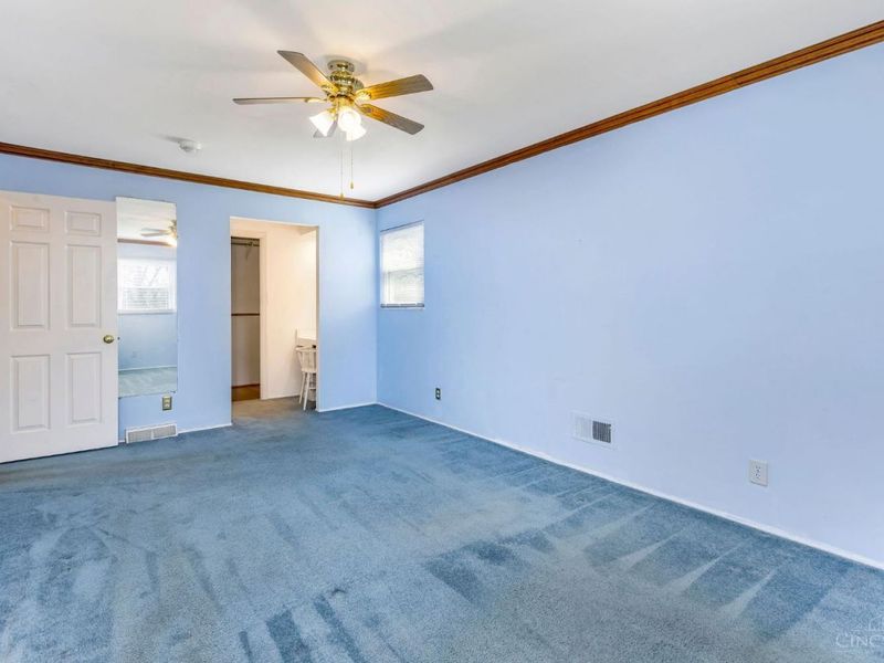 9800 Delray Drive, Montgomery, OH 45242 Photo 19