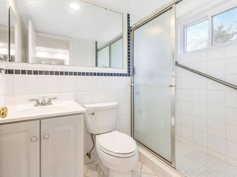 9800 Delray Drive, Montgomery, OH 45242 Photo 22