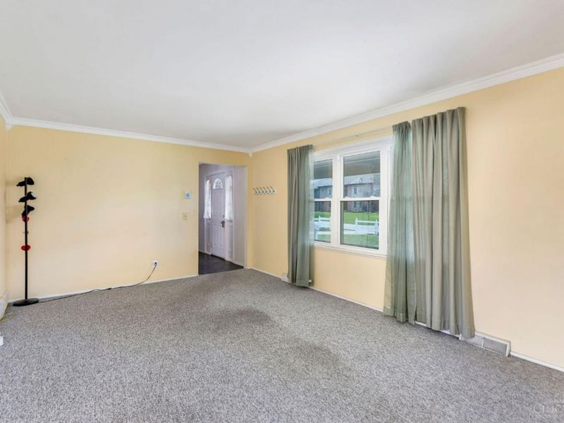 9800 Delray Drive, Montgomery, OH 45242 Photo 8