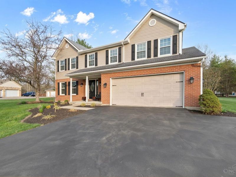 5660 Chestnut View Lane, Stonelick Twp, OH 45150 Photo 2