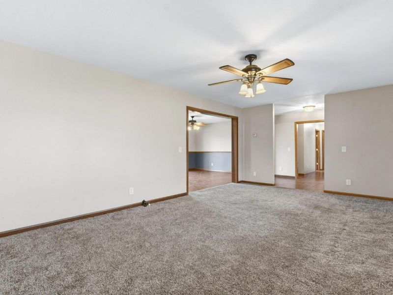 619 Sycamore Road, Jefferson Twp, OH 45148 Photo 14