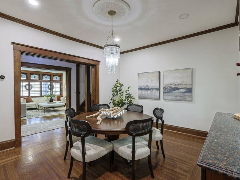 1308 Edwards Road, Cincinnati, OH 45208 Photo 12