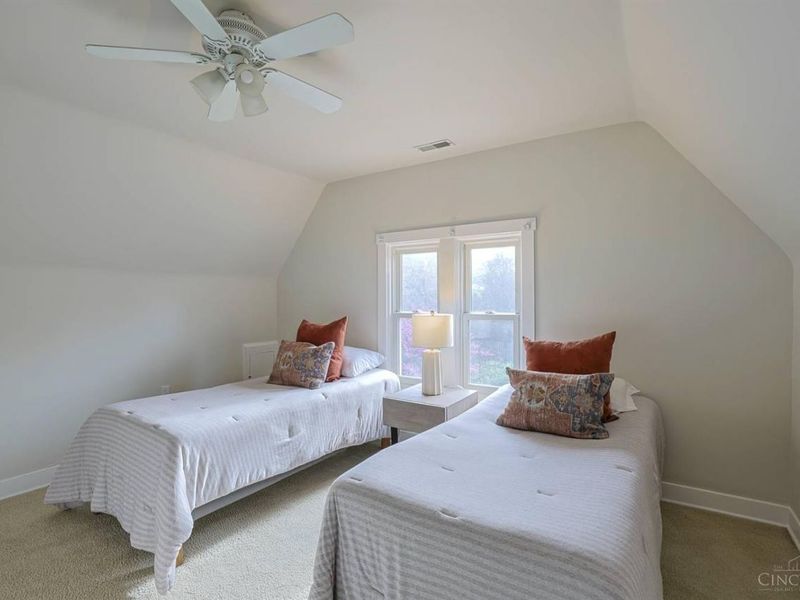 1308 Edwards Road, Cincinnati, OH 45208 Photo 29