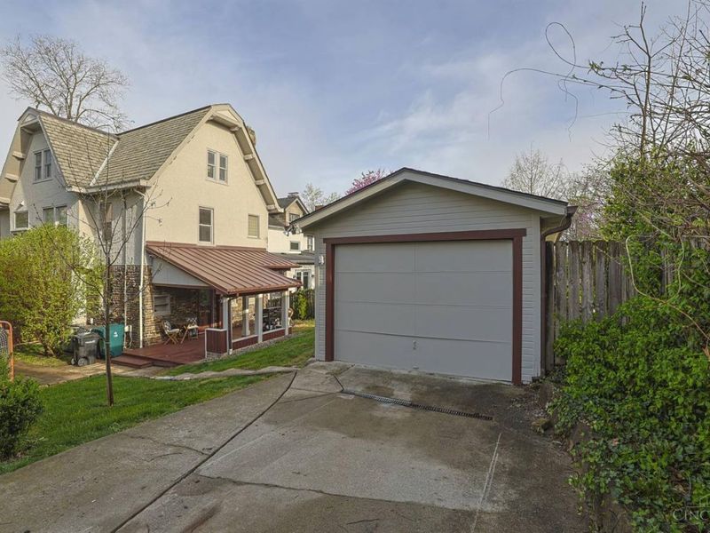 1308 Edwards Road, Cincinnati, OH 45208 Photo 40