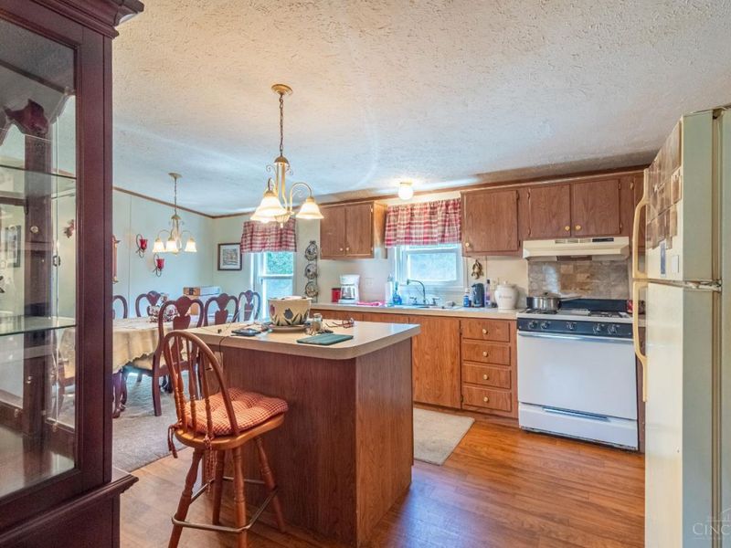 619 Seaman Road, Bratton Twp, OH 45660 Photo 7