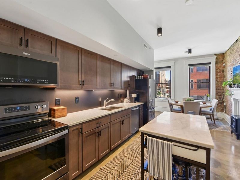 5 W Twelfth Street, Unit 1, Cincinnati, OH 45202 Photo 13