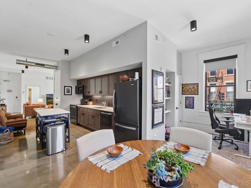 5 W Twelfth Street, Unit 1, Cincinnati, OH 45202 Photo 19