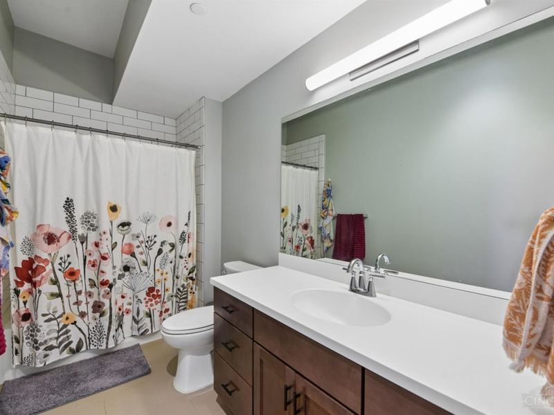 5 W Twelfth Street, Unit 1, Cincinnati, OH 45202 Photo 27