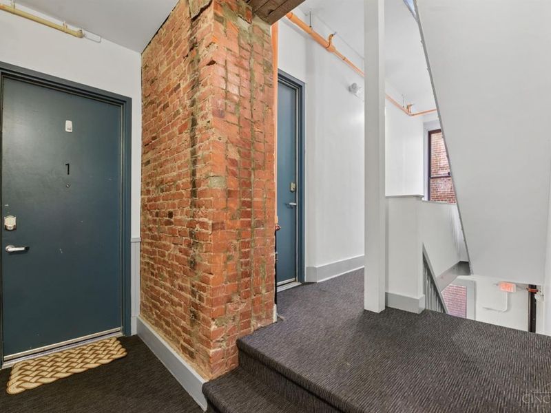 5 W Twelfth Street, Unit 1, Cincinnati, OH 45202 Photo 8