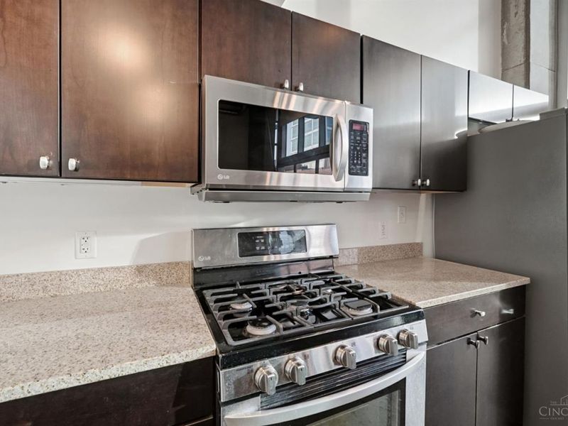 353 W Fourth Street, Unit 209, Cincinnati, OH 45202 Photo 16