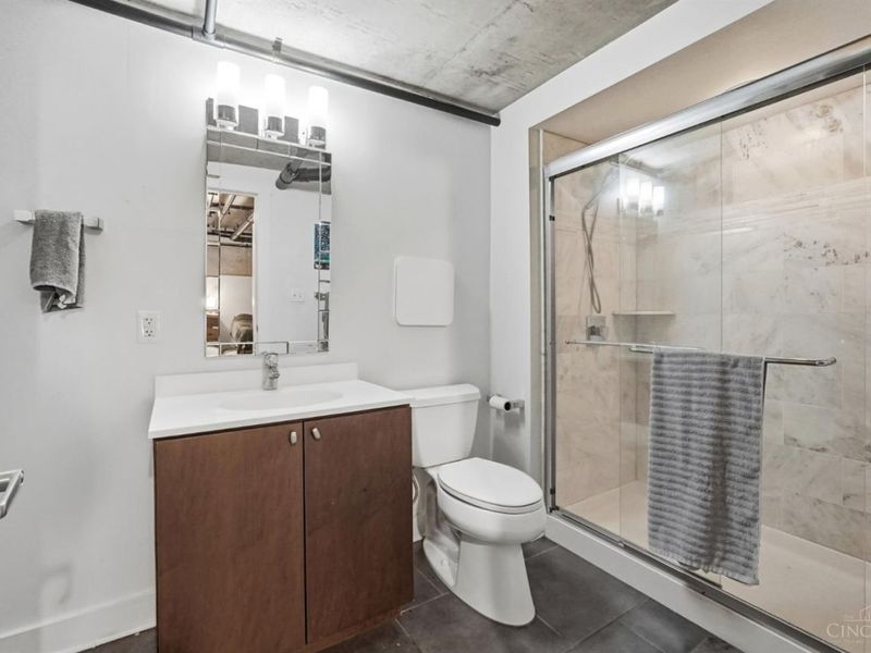 353 W Fourth Street, Unit 209, Cincinnati, OH 45202 Photo 29