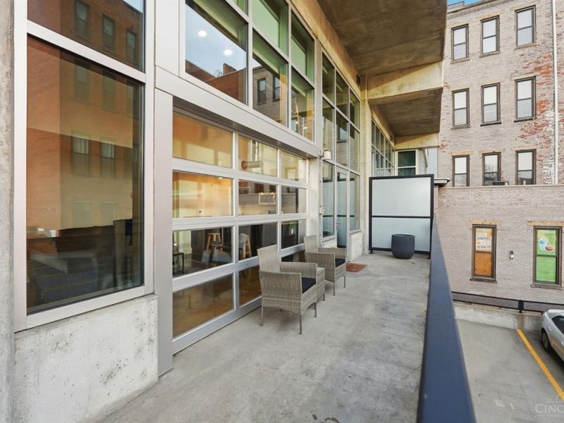 353 W Fourth Street, Unit 209, Cincinnati, OH 45202 Photo 34