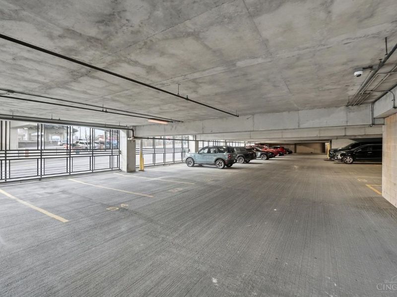353 W Fourth Street, Unit 209, Cincinnati, OH 45202 Photo 38