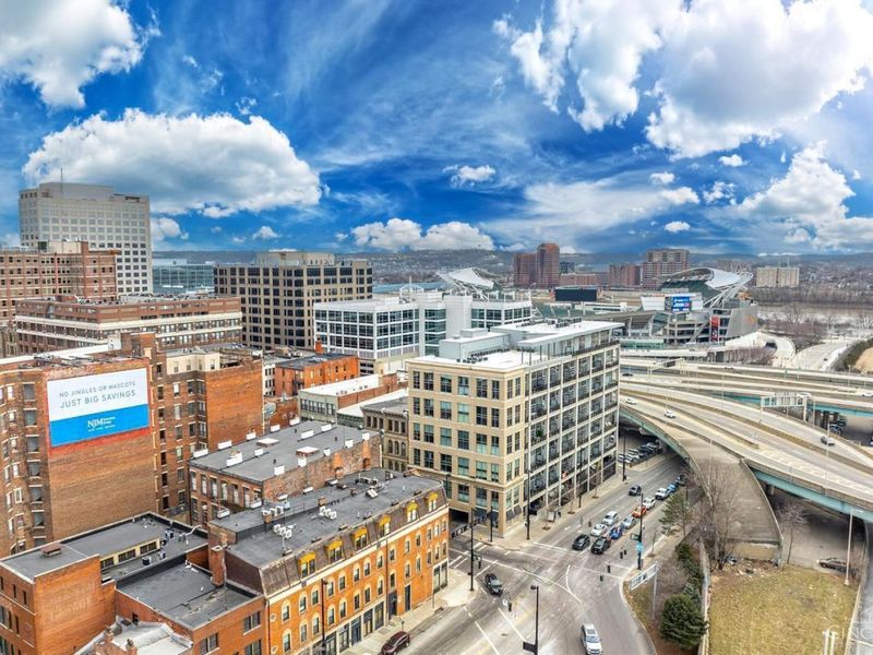 353 W Fourth Street, Unit 209, Cincinnati, OH 45202 Photo 41