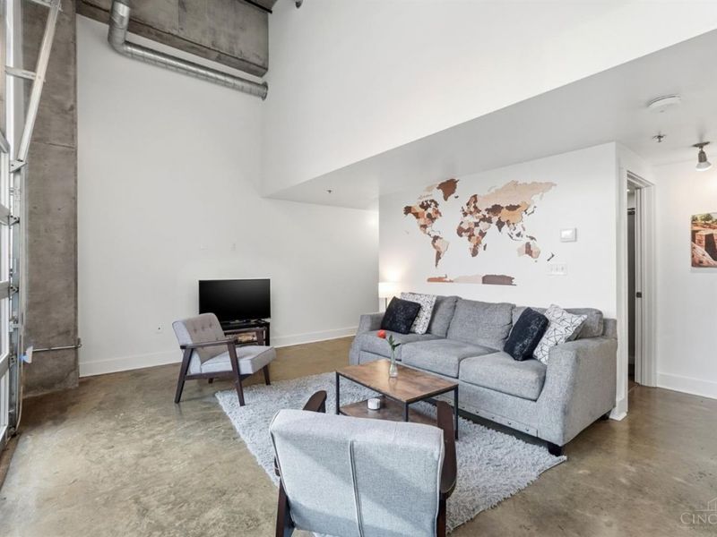 353 W Fourth Street, Unit 209, Cincinnati, OH 45202 Photo 9