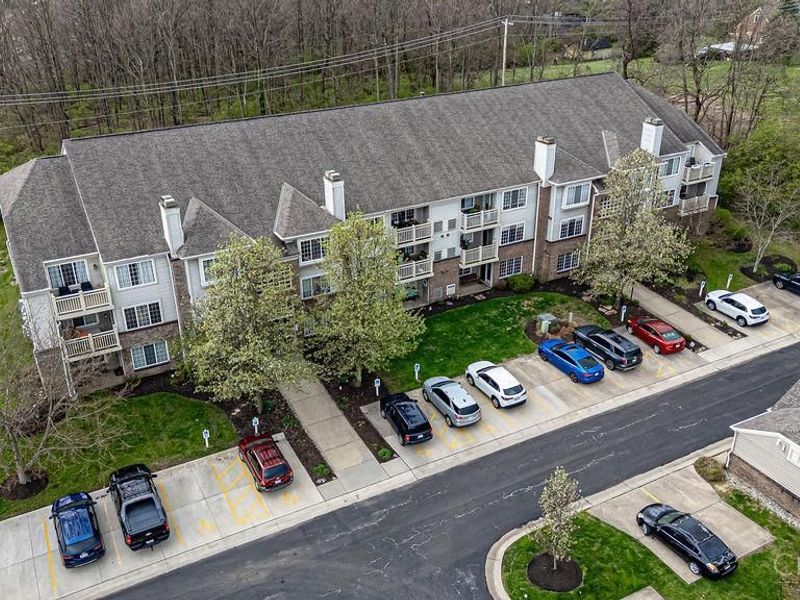 9801 Regatta Drive, Unit 308, Cincinnati, OH 45252 Photo 1
