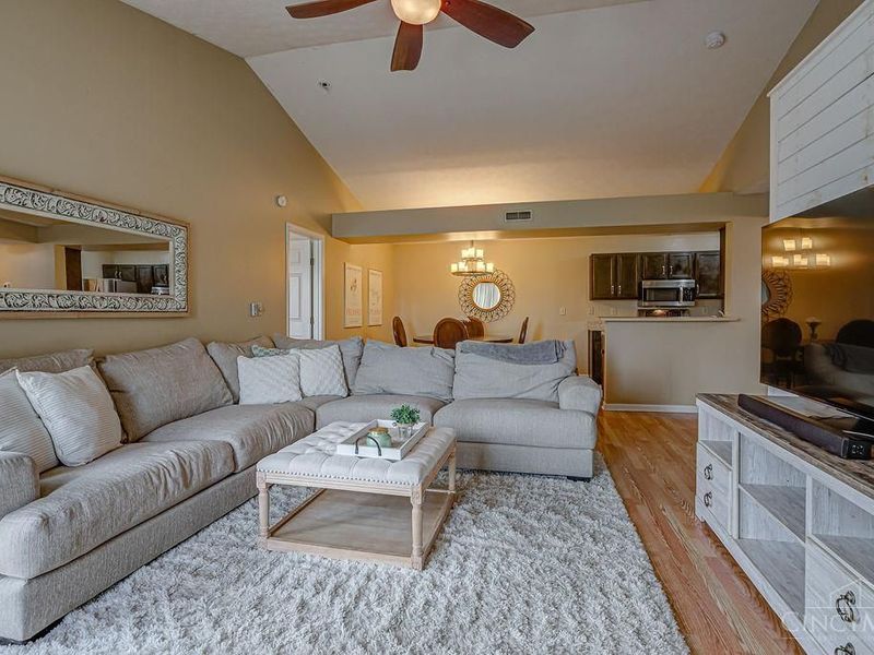 9801 Regatta Drive, Unit 308, Cincinnati, OH 45252 Photo 11