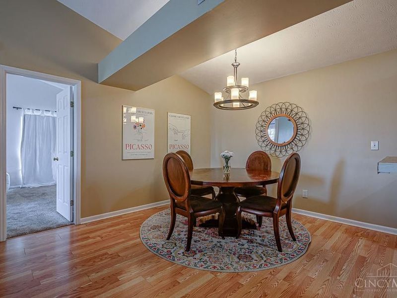 9801 Regatta Drive, Unit 308, Cincinnati, OH 45252 Photo 15