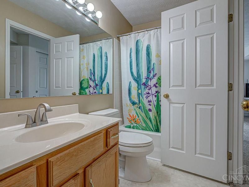 9801 Regatta Drive, Unit 308, Cincinnati, OH 45252 Photo 21