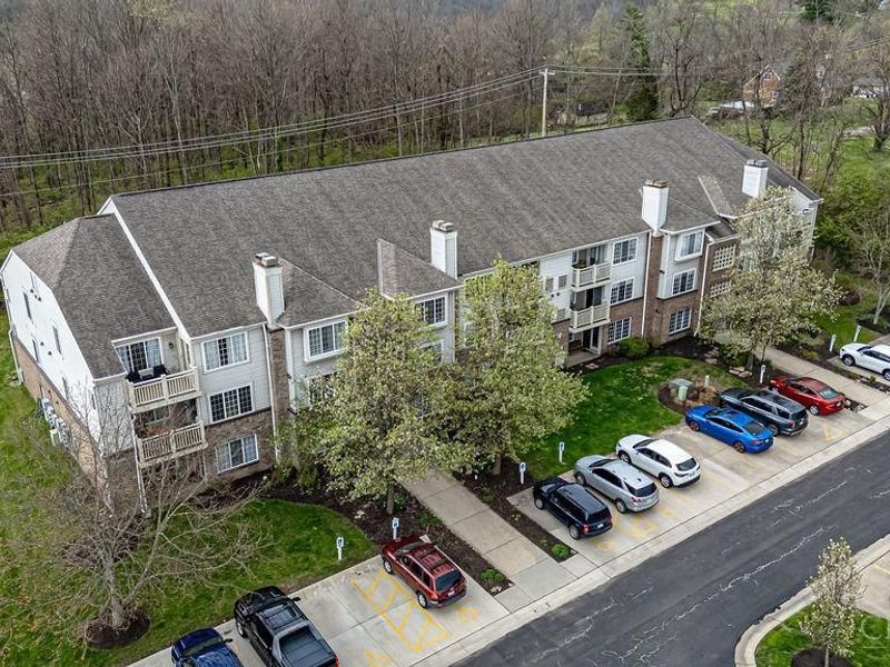 9801 Regatta Drive, Unit 308, Cincinnati, OH 45252 Photo 4