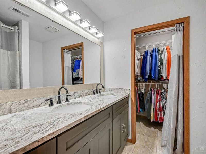 3963 School Section Road, Unit 32, Green Township, OH 45211 Photo 15