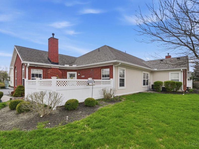 4535 Spikerush Lane, West Chester, OH 45069 Photo 2