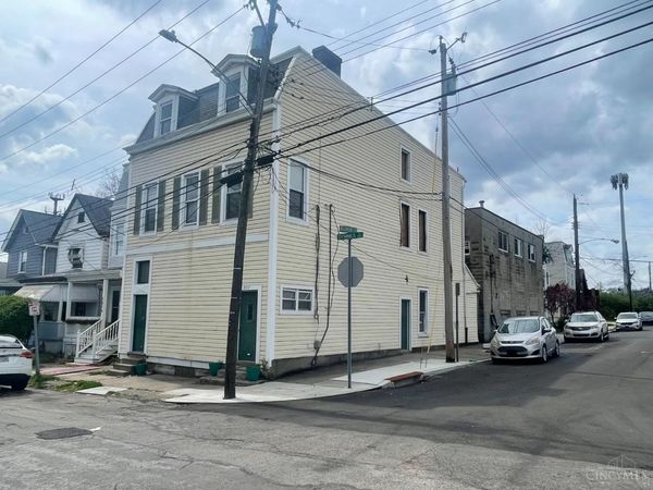 2317 Symmes Street, Cincinnati, OH 45206