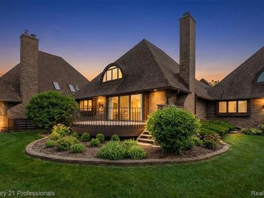 9095 S Saginaw Road, Grand Blanc Twp, MI 48439