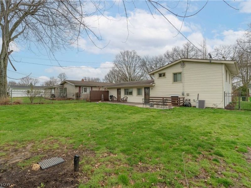 2435 Eastern Avenue , Alliance, OH 44601 Photo 31